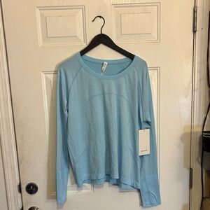 Lululemon Swiftly Tech Cropped LS 2.0 *Race, Blue Chill/White, Size 20